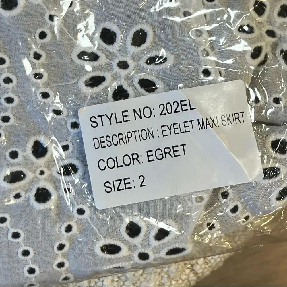 Pari Passu Eyelet Lace Overlay Maxi Skirt in Egret/Black NWT! size 14 (PP sz 2)